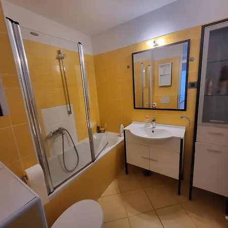 Lägenhet Apartma Dejan *