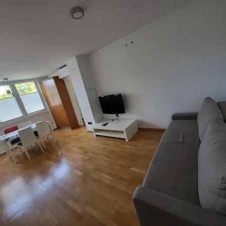 Apartma Dejan * Capodistria